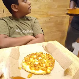 Oyalo pizza