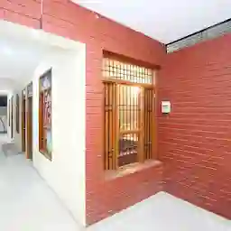 OYO Hotel Red House