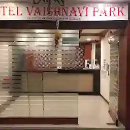 Super OYO Hotel Vaishnavi Park