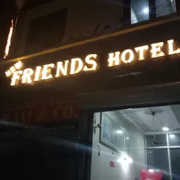 OYO 17328 New Friends Hotel