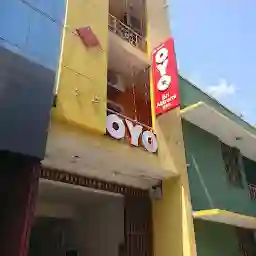 Super OYO Sri Abirami Inn