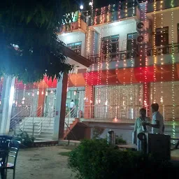 OYO 67320 Raj Chidiya Hotel