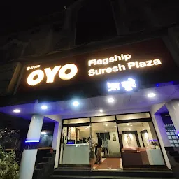 OYO 80054 Flagship Hotel Suresh Plaza