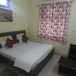 OYO 82024 Hotel Chandirka Inn, Jabalpur