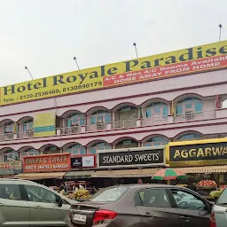 OYO Hotel Royale Paradise