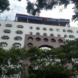 OYO Hotel Metro International Near LB stadium