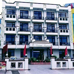 OYO Hotel Satya Shree