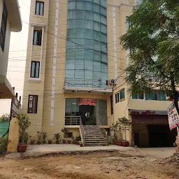 OYO Mannat Residency Near Appu Ghar