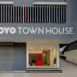 OYO Townhouse