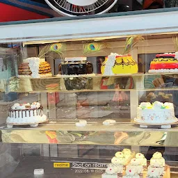P2M cake shop