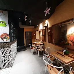 Paan Casa Cafe