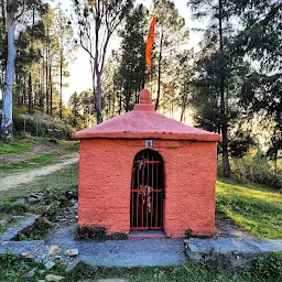 Paatal Devi Mandir, Shail