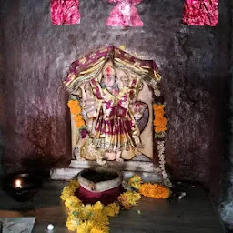 Padihar kul devta shree jhujhar bavji