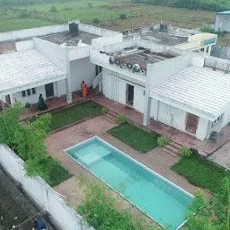 Padma Priya Resort
