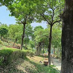 Pahadi Mandir Park