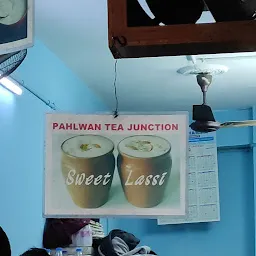 Pahlwan's Tea Junction