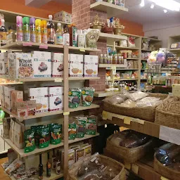 PAIRU Organics & Naturals shops