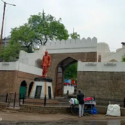 Paithan gate