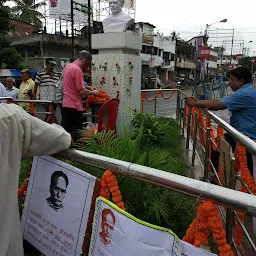 Pandit Iswarchandra Bidyasagar Statue