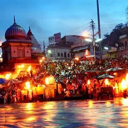 Pandit Ji In Haridwar - Pandit Sachin For Ganga Aarti Puja At Haridwar