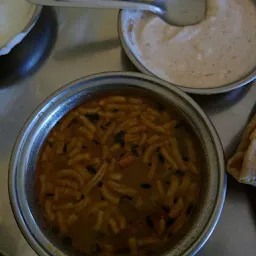 Panditji Paratha House