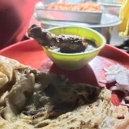 Pandwa Lachha paratha and chicken