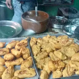 Paneer Pakoda Stall Cafe