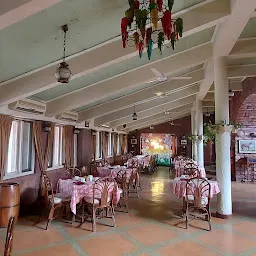 Panga Garden And Restaurant