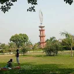 Panj Piara Park Parking