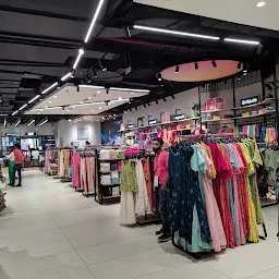 Pantaloons ( Ambience Mall, Gurugram )