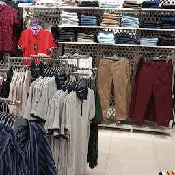 Pantaloons (City Centre Mall, Purulia)
