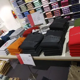 Pantaloons (City Centre mall, Raipur, Chhattisgarh)