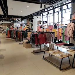 Pantaloons (Esplanade Mall, Gurugram)