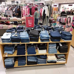 Pantaloons (Inorbit Mall, Vadodara)