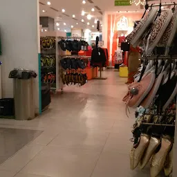 Pantaloons (Kumar Pacific Mall, Pune)