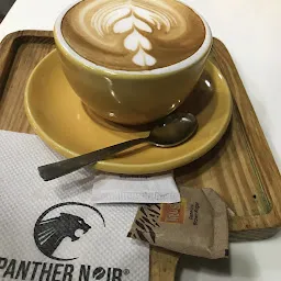 Panther Noir Coffee Roaster : SUM Hospital Rd