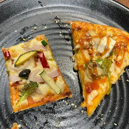 Papa Louie's Pizza Vaishnodevi Circle