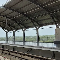 Parade Ground Metro Station