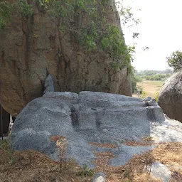 Paramasivan Parvathi Stone Old In Sleeping View