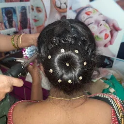 Parameshwari Beauty Salon for women