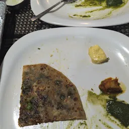 Paratha Plaza