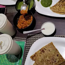 Paratha Plaza