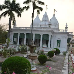 Pareshnath Temple