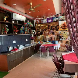 Pari veg Restaurant