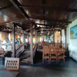 Parika Coastal Village Bar & Kitchen