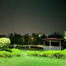 Park Sector 71 Noida