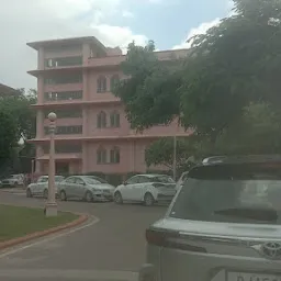 Parking (Birla Auditorium)