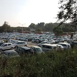 Parking Pragati Maidan