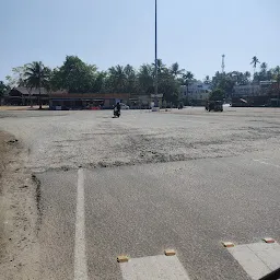 Parking Space : Attukal Temple