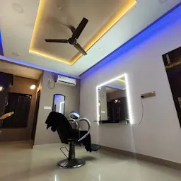 PARVATHY BEAUTY SALOON & MAKEUP STUDIO